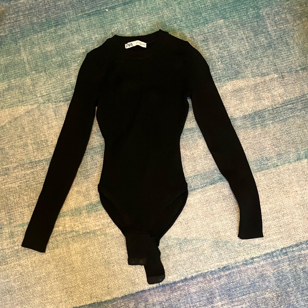 Zara Classic Black Ribbed Bodysuit Size S